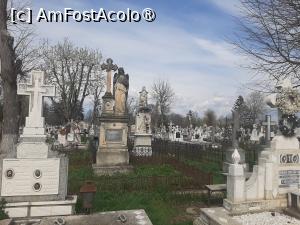 [P03] Cimitirul Eternitatea » foto by adso
 - 
<span class="allrVoted glyphicon glyphicon-heart hidden" id="av1529547"></span>
<a class="m-l-10 hidden" id="sv1529547" onclick="voting_Foto_DelVot(,1529547,9996)" role="button">șterge vot <span class="glyphicon glyphicon-remove"></span></a>
<a id="v91529547" class=" c-red"  onclick="voting_Foto_SetVot(1529547)" role="button"><span class="glyphicon glyphicon-heart-empty"></span> <b>LIKE</b> = Votează poza</a> <img class="hidden"  id="f1529547W9" src="/imagini/loader.gif" border="0" /><span class="AjErrMes hidden" id="e1529547ErM"></span>