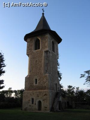 [P15] Turnul lui Ștefan cel Mare - Mănăstirea Popăuți, orașul Botoșani.  » foto by tata123 🔱
 - 
<span class="allrVoted glyphicon glyphicon-heart hidden" id="av860234"></span>
<a class="m-l-10 hidden" id="sv860234" onclick="voting_Foto_DelVot(,860234,9996)" role="button">șterge vot <span class="glyphicon glyphicon-remove"></span></a>
<a id="v9860234" class=" c-red"  onclick="voting_Foto_SetVot(860234)" role="button"><span class="glyphicon glyphicon-heart-empty"></span> <b>LIKE</b> = Votează poza</a> <img class="hidden"  id="f860234W9" src="/imagini/loader.gif" border="0" /><span class="AjErrMes hidden" id="e860234ErM"></span>