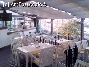 [P15] White House Family. Terasa inchisa.  » foto by Floria
 - 
<span class="allrVoted glyphicon glyphicon-heart hidden" id="av948988"></span>
<a class="m-l-10 hidden" id="sv948988" onclick="voting_Foto_DelVot(,948988,10058)" role="button">șterge vot <span class="glyphicon glyphicon-remove"></span></a>
<a id="v9948988" class=" c-red"  onclick="voting_Foto_SetVot(948988)" role="button"><span class="glyphicon glyphicon-heart-empty"></span> <b>LIKE</b> = Votează poza</a> <img class="hidden"  id="f948988W9" src="/imagini/loader.gif" border="0" /><span class="AjErrMes hidden" id="e948988ErM"></span>