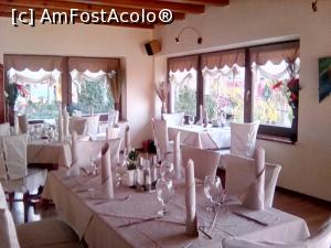 [P17] White House Family. Restaurantul de la etajul Vilei Pillat.  » foto by Floria
 - 
<span class="allrVoted glyphicon glyphicon-heart hidden" id="av948990"></span>
<a class="m-l-10 hidden" id="sv948990" onclick="voting_Foto_DelVot(,948990,10058)" role="button">șterge vot <span class="glyphicon glyphicon-remove"></span></a>
<a id="v9948990" class=" c-red"  onclick="voting_Foto_SetVot(948990)" role="button"><span class="glyphicon glyphicon-heart-empty"></span> <b>LIKE</b> = Votează poza</a> <img class="hidden"  id="f948990W9" src="/imagini/loader.gif" border="0" /><span class="AjErrMes hidden" id="e948990ErM"></span>
