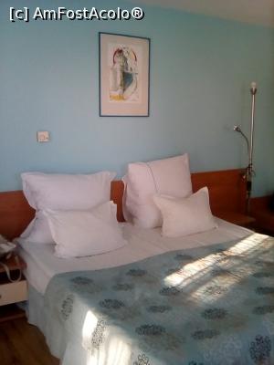 [P20] White House Family. Camera luminoasa si curata.  » foto by Floria
 - 
<span class="allrVoted glyphicon glyphicon-heart hidden" id="av948993"></span>
<a class="m-l-10 hidden" id="sv948993" onclick="voting_Foto_DelVot(,948993,10058)" role="button">șterge vot <span class="glyphicon glyphicon-remove"></span></a>
<a id="v9948993" class=" c-red"  onclick="voting_Foto_SetVot(948993)" role="button"><span class="glyphicon glyphicon-heart-empty"></span> <b>LIKE</b> = Votează poza</a> <img class="hidden"  id="f948993W9" src="/imagini/loader.gif" border="0" /><span class="AjErrMes hidden" id="e948993ErM"></span>