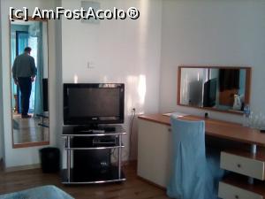 [P23] White House Family. O parte din suita spatioasa.  » foto by Floria
 - 
<span class="allrVoted glyphicon glyphicon-heart hidden" id="av948996"></span>
<a class="m-l-10 hidden" id="sv948996" onclick="voting_Foto_DelVot(,948996,10058)" role="button">șterge vot <span class="glyphicon glyphicon-remove"></span></a>
<a id="v9948996" class=" c-red"  onclick="voting_Foto_SetVot(948996)" role="button"><span class="glyphicon glyphicon-heart-empty"></span> <b>LIKE</b> = Votează poza</a> <img class="hidden"  id="f948996W9" src="/imagini/loader.gif" border="0" /><span class="AjErrMes hidden" id="e948996ErM"></span>