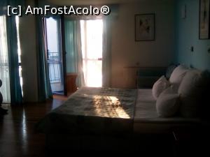 [P24] White House Family. Suita spatioasa cu vedere la mare.  » foto by Floria
 - 
<span class="allrVoted glyphicon glyphicon-heart hidden" id="av948997"></span>
<a class="m-l-10 hidden" id="sv948997" onclick="voting_Foto_DelVot(,948997,10058)" role="button">șterge vot <span class="glyphicon glyphicon-remove"></span></a>
<a id="v9948997" class=" c-red"  onclick="voting_Foto_SetVot(948997)" role="button"><span class="glyphicon glyphicon-heart-empty"></span> <b>LIKE</b> = Votează poza</a> <img class="hidden"  id="f948997W9" src="/imagini/loader.gif" border="0" /><span class="AjErrMes hidden" id="e948997ErM"></span>