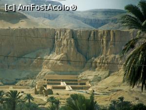 [P29] Excursie Luxor... templul lui Hatseptuth » foto by basaku
 - 
<span class="allrVoted glyphicon glyphicon-heart hidden" id="av1035041"></span>
<a class="m-l-10 hidden" id="sv1035041" onclick="voting_Foto_DelVot(,1035041,10183)" role="button">șterge vot <span class="glyphicon glyphicon-remove"></span></a>
<a id="v91035041" class=" c-red"  onclick="voting_Foto_SetVot(1035041)" role="button"><span class="glyphicon glyphicon-heart-empty"></span> <b>LIKE</b> = Votează poza</a> <img class="hidden"  id="f1035041W9" src="/imagini/loader.gif" border="0" /><span class="AjErrMes hidden" id="e1035041ErM"></span>