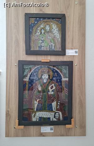 [P38] Muzeul de icoane pe sticlă Preot Zosim Oancea » foto by Carmen Ion
 - 
<span class="allrVoted glyphicon glyphicon-heart hidden" id="av1510401"></span>
<a class="m-l-10 hidden" id="sv1510401" onclick="voting_Foto_DelVot(,1510401,10358)" role="button">șterge vot <span class="glyphicon glyphicon-remove"></span></a>
<a id="v91510401" class=" c-red"  onclick="voting_Foto_SetVot(1510401)" role="button"><span class="glyphicon glyphicon-heart-empty"></span> <b>LIKE</b> = Votează poza</a> <img class="hidden"  id="f1510401W9" src="/imagini/loader.gif" border="0" /><span class="AjErrMes hidden" id="e1510401ErM"></span>