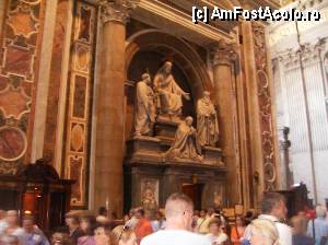 [P17] Admirind una dintre sculpturi - Bazilica San Pietro » foto by yuly68*
 - 
<span class="allrVoted glyphicon glyphicon-heart hidden" id="av386913"></span>
<a class="m-l-10 hidden" id="sv386913" onclick="voting_Foto_DelVot(,386913,10398)" role="button">șterge vot <span class="glyphicon glyphicon-remove"></span></a>
<a id="v9386913" class=" c-red"  onclick="voting_Foto_SetVot(386913)" role="button"><span class="glyphicon glyphicon-heart-empty"></span> <b>LIKE</b> = Votează poza</a> <img class="hidden"  id="f386913W9" src="/imagini/loader.gif" border="0" /><span class="AjErrMes hidden" id="e386913ErM"></span>