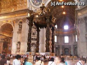 [P18] Baldachinul - Bazilica San Pietro » foto by yuly68*
 - 
<span class="allrVoted glyphicon glyphicon-heart hidden" id="av386914"></span>
<a class="m-l-10 hidden" id="sv386914" onclick="voting_Foto_DelVot(,386914,10398)" role="button">șterge vot <span class="glyphicon glyphicon-remove"></span></a>
<a id="v9386914" class=" c-red"  onclick="voting_Foto_SetVot(386914)" role="button"><span class="glyphicon glyphicon-heart-empty"></span> <b>LIKE</b> = Votează poza</a> <img class="hidden"  id="f386914W9" src="/imagini/loader.gif" border="0" /><span class="AjErrMes hidden" id="e386914ErM"></span>