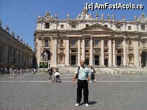 [P20] In curte - Bazilica San Pietro » foto by yuly68*
 - 
<span class="allrVoted glyphicon glyphicon-heart hidden" id="av386916"></span>
<a class="m-l-10 hidden" id="sv386916" onclick="voting_Foto_DelVot(,386916,10398)" role="button">șterge vot <span class="glyphicon glyphicon-remove"></span></a>
<a id="v9386916" class=" c-red"  onclick="voting_Foto_SetVot(386916)" role="button"><span class="glyphicon glyphicon-heart-empty"></span> <b>LIKE</b> = Votează poza</a> <img class="hidden"  id="f386916W9" src="/imagini/loader.gif" border="0" /><span class="AjErrMes hidden" id="e386916ErM"></span>