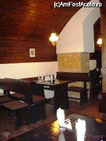 [P01] Sala Taverna Sarbului. » foto by creivean
 - 
<span class="allrVoted glyphicon glyphicon-heart hidden" id="av45335"></span>
<a class="m-l-10 hidden" id="sv45335" onclick="voting_Foto_DelVot(,45335,10418)" role="button">șterge vot <span class="glyphicon glyphicon-remove"></span></a>
<a id="v945335" class=" c-red"  onclick="voting_Foto_SetVot(45335)" role="button"><span class="glyphicon glyphicon-heart-empty"></span> <b>LIKE</b> = Votează poza</a> <img class="hidden"  id="f45335W9" src="/imagini/loader.gif" border="0" /><span class="AjErrMes hidden" id="e45335ErM"></span>