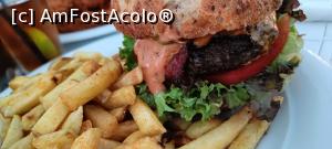 [P10] Burger Urban. » foto by tata123 🔱
 - 
<span class="allrVoted glyphicon glyphicon-heart hidden" id="av1383374"></span>
<a class="m-l-10 hidden" id="sv1383374" onclick="voting_Foto_DelVot(,1383374,10422)" role="button">șterge vot <span class="glyphicon glyphicon-remove"></span></a>
<a id="v91383374" class=" c-red"  onclick="voting_Foto_SetVot(1383374)" role="button"><span class="glyphicon glyphicon-heart-empty"></span> <b>LIKE</b> = Votează poza</a> <img class="hidden"  id="f1383374W9" src="/imagini/loader.gif" border="0" /><span class="AjErrMes hidden" id="e1383374ErM"></span>