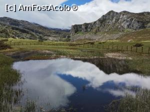 [P07] Lago Ercina » foto by Marius 72
 - 
<span class="allrVoted glyphicon glyphicon-heart hidden" id="av1431433"></span>
<a class="m-l-10 hidden" id="sv1431433" onclick="voting_Foto_DelVot(,1431433,10554)" role="button">șterge vot <span class="glyphicon glyphicon-remove"></span></a>
<a id="v91431433" class=" c-red"  onclick="voting_Foto_SetVot(1431433)" role="button"><span class="glyphicon glyphicon-heart-empty"></span> <b>LIKE</b> = Votează poza</a> <img class="hidden"  id="f1431433W9" src="/imagini/loader.gif" border="0" /><span class="AjErrMes hidden" id="e1431433ErM"></span>