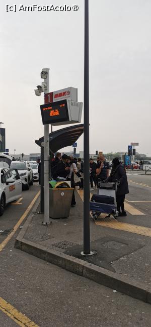 [P12] Stația de unde am luat autobuzul spre centrul orașului bergamo. » foto by ⭐ValentinB_88⭐
 - 
<span class="allrVoted glyphicon glyphicon-heart hidden" id="av1429837"></span>
<a class="m-l-10 hidden" id="sv1429837" onclick="voting_Foto_DelVot(,1429837,10639)" role="button">șterge vot <span class="glyphicon glyphicon-remove"></span></a>
<a id="v91429837" class=" c-red"  onclick="voting_Foto_SetVot(1429837)" role="button"><span class="glyphicon glyphicon-heart-empty"></span> <b>LIKE</b> = Votează poza</a> <img class="hidden"  id="f1429837W9" src="/imagini/loader.gif" border="0" /><span class="AjErrMes hidden" id="e1429837ErM"></span>