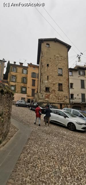 [P37] La pas prin Bergamo. » foto by ⭐ValentinB_88⭐
 - 
<span class="allrVoted glyphicon glyphicon-heart hidden" id="av1429862"></span>
<a class="m-l-10 hidden" id="sv1429862" onclick="voting_Foto_DelVot(,1429862,10639)" role="button">șterge vot <span class="glyphicon glyphicon-remove"></span></a>
<a id="v91429862" class=" c-red"  onclick="voting_Foto_SetVot(1429862)" role="button"><span class="glyphicon glyphicon-heart-empty"></span> <b>LIKE</b> = Votează poza</a> <img class="hidden"  id="f1429862W9" src="/imagini/loader.gif" border="0" /><span class="AjErrMes hidden" id="e1429862ErM"></span>