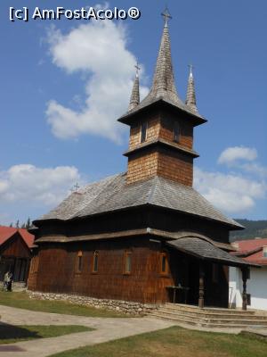 [P04] Mănăstirea Oașa - Biserica veche, din lemn. Vedere dinspre nord-vest. » foto by iulianic
 - 
<span class="allrVoted glyphicon glyphicon-heart hidden" id="av1382650"></span>
<a class="m-l-10 hidden" id="sv1382650" onclick="voting_Foto_DelVot(,1382650,10650)" role="button">șterge vot <span class="glyphicon glyphicon-remove"></span></a>
<a id="v91382650" class=" c-red"  onclick="voting_Foto_SetVot(1382650)" role="button"><span class="glyphicon glyphicon-heart-empty"></span> <b>LIKE</b> = Votează poza</a> <img class="hidden"  id="f1382650W9" src="/imagini/loader.gif" border="0" /><span class="AjErrMes hidden" id="e1382650ErM"></span>