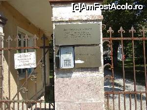 [P06] De la Balvanyos prin Covasna. Am ajuns la pensiunea The Machine House care asa cum va ziceam ne intampina cu porti inchise si cu anuntul 'Accesul persoanelor straine strict interzis'. Este pentru prima oara cand vad asa ceva la o pensiune care ar trebui sa se vrea primitoare. Incredibil... » foto by vega06
 - 
<span class="allrVoted glyphicon glyphicon-heart hidden" id="av699700"></span>
<a class="m-l-10 hidden" id="sv699700" onclick="voting_Foto_DelVot(,699700,10680)" role="button">șterge vot <span class="glyphicon glyphicon-remove"></span></a>
<a id="v9699700" class=" c-red"  onclick="voting_Foto_SetVot(699700)" role="button"><span class="glyphicon glyphicon-heart-empty"></span> <b>LIKE</b> = Votează poza</a> <img class="hidden"  id="f699700W9" src="/imagini/loader.gif" border="0" /><span class="AjErrMes hidden" id="e699700ErM"></span>