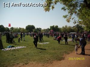 [P38] Petrecere în parcul Splanada. Aici se va ține slujba religioasă.  » foto by puiutea
 - 
<span class="allrVoted glyphicon glyphicon-heart hidden" id="av848525"></span>
<a class="m-l-10 hidden" id="sv848525" onclick="voting_Foto_DelVot(,848525,10697)" role="button">șterge vot <span class="glyphicon glyphicon-remove"></span></a>
<a id="v9848525" class=" c-red"  onclick="voting_Foto_SetVot(848525)" role="button"><span class="glyphicon glyphicon-heart-empty"></span> <b>LIKE</b> = Votează poza</a> <img class="hidden"  id="f848525W9" src="/imagini/loader.gif" border="0" /><span class="AjErrMes hidden" id="e848525ErM"></span>