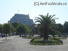 [P12] Vedere din parcul din apropierea vechii fortarete, cu o vegetatie bogata, in Kerkyra » foto by ileanaxperta*
 - 
<span class="allrVoted glyphicon glyphicon-heart hidden" id="av79340"></span>
<a class="m-l-10 hidden" id="sv79340" onclick="voting_Foto_DelVot(,79340,10697)" role="button">șterge vot <span class="glyphicon glyphicon-remove"></span></a>
<a id="v979340" class=" c-red"  onclick="voting_Foto_SetVot(79340)" role="button"><span class="glyphicon glyphicon-heart-empty"></span> <b>LIKE</b> = Votează poza</a> <img class="hidden"  id="f79340W9" src="/imagini/loader.gif" border="0" /><span class="AjErrMes hidden" id="e79340ErM"></span>