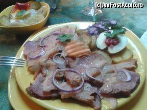 [P09] Ciolanul a la csarda » foto by spiros
 - 
<span class="allrVoted glyphicon glyphicon-heart hidden" id="av580387"></span>
<a class="m-l-10 hidden" id="sv580387" onclick="voting_Foto_DelVot(,580387,10730)" role="button">șterge vot <span class="glyphicon glyphicon-remove"></span></a>
<a id="v9580387" class=" c-red"  onclick="voting_Foto_SetVot(580387)" role="button"><span class="glyphicon glyphicon-heart-empty"></span> <b>LIKE</b> = Votează poza</a> <img class="hidden"  id="f580387W9" src="/imagini/loader.gif" border="0" /><span class="AjErrMes hidden" id="e580387ErM"></span>