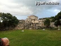 [P14] Templul mayas de la Tulum » foto by eduardradupaul*
 - 
<span class="allrVoted glyphicon glyphicon-heart hidden" id="av285634"></span>
<a class="m-l-10 hidden" id="sv285634" onclick="voting_Foto_DelVot(,285634,10779)" role="button">șterge vot <span class="glyphicon glyphicon-remove"></span></a>
<a id="v9285634" class=" c-red"  onclick="voting_Foto_SetVot(285634)" role="button"><span class="glyphicon glyphicon-heart-empty"></span> <b>LIKE</b> = Votează poza</a> <img class="hidden"  id="f285634W9" src="/imagini/loader.gif" border="0" /><span class="AjErrMes hidden" id="e285634ErM"></span>