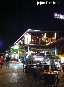 [P07] Quinta Avenida la Playa del Carmen » foto by eduardradupaul*
 - 
<span class="allrVoted glyphicon glyphicon-heart hidden" id="av285627"></span>
<a class="m-l-10 hidden" id="sv285627" onclick="voting_Foto_DelVot(,285627,10779)" role="button">șterge vot <span class="glyphicon glyphicon-remove"></span></a>
<a id="v9285627" class=" c-red"  onclick="voting_Foto_SetVot(285627)" role="button"><span class="glyphicon glyphicon-heart-empty"></span> <b>LIKE</b> = Votează poza</a> <img class="hidden"  id="f285627W9" src="/imagini/loader.gif" border="0" /><span class="AjErrMes hidden" id="e285627ErM"></span>