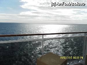 [P23] Uneori cabina ta cu balcon este locul cel mai potrivit pentru a savura o cafea - e liniște și nu te ispitesc alte bunătăți » foto by Alina53
 - 
<span class="allrVoted glyphicon glyphicon-heart hidden" id="av473843"></span>
<a class="m-l-10 hidden" id="sv473843" onclick="voting_Foto_DelVot(,473843,10802)" role="button">șterge vot <span class="glyphicon glyphicon-remove"></span></a>
<a id="v9473843" class=" c-red"  onclick="voting_Foto_SetVot(473843)" role="button"><span class="glyphicon glyphicon-heart-empty"></span> <b>LIKE</b> = Votează poza</a> <img class="hidden"  id="f473843W9" src="/imagini/loader.gif" border="0" /><span class="AjErrMes hidden" id="e473843ErM"></span>