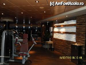 [P45] În sala de gimnastică, iar sunt prima!  » foto by Alina53
 - 
<span class="allrVoted glyphicon glyphicon-heart hidden" id="av473865"></span>
<a class="m-l-10 hidden" id="sv473865" onclick="voting_Foto_DelVot(,473865,10802)" role="button">șterge vot <span class="glyphicon glyphicon-remove"></span></a>
<a id="v9473865" class=" c-red"  onclick="voting_Foto_SetVot(473865)" role="button"><span class="glyphicon glyphicon-heart-empty"></span> <b>LIKE</b> = Votează poza</a> <img class="hidden"  id="f473865W9" src="/imagini/loader.gif" border="0" /><span class="AjErrMes hidden" id="e473865ErM"></span>