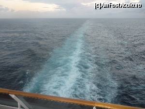 [P29] La revedere Africa... ramai cu bine » foto by bogdan 75
 - 
<span class="allrVoted glyphicon glyphicon-heart hidden" id="av503146"></span>
<a class="m-l-10 hidden" id="sv503146" onclick="voting_Foto_DelVot(,503146,10802)" role="button">șterge vot <span class="glyphicon glyphicon-remove"></span></a>
<a id="v9503146" class=" c-red"  onclick="voting_Foto_SetVot(503146)" role="button"><span class="glyphicon glyphicon-heart-empty"></span> <b>LIKE</b> = Votează poza</a> <img class="hidden"  id="f503146W9" src="/imagini/loader.gif" border="0" /><span class="AjErrMes hidden" id="e503146ErM"></span>