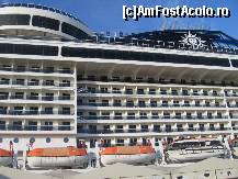 [P01] O parte din MSC Splendida » foto by Michi
 - 
<span class="allrVoted glyphicon glyphicon-heart hidden" id="av488006"></span>
<a class="m-l-10 hidden" id="sv488006" onclick="voting_Foto_DelVot(,488006,10802)" role="button">șterge vot <span class="glyphicon glyphicon-remove"></span></a>
<a id="v9488006" class=" c-red"  onclick="voting_Foto_SetVot(488006)" role="button"><span class="glyphicon glyphicon-heart-empty"></span> <b>LIKE</b> = Votează poza</a> <img class="hidden"  id="f488006W9" src="/imagini/loader.gif" border="0" /><span class="AjErrMes hidden" id="e488006ErM"></span>