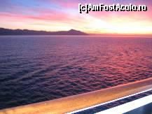 [P11] Apus de soare văzut din balcon » foto by Michi
 - 
<span class="allrVoted glyphicon glyphicon-heart hidden" id="av488016"></span>
<a class="m-l-10 hidden" id="sv488016" onclick="voting_Foto_DelVot(,488016,10802)" role="button">șterge vot <span class="glyphicon glyphicon-remove"></span></a>
<a id="v9488016" class=" c-red"  onclick="voting_Foto_SetVot(488016)" role="button"><span class="glyphicon glyphicon-heart-empty"></span> <b>LIKE</b> = Votează poza</a> <img class="hidden"  id="f488016W9" src="/imagini/loader.gif" border="0" /><span class="AjErrMes hidden" id="e488016ErM"></span>