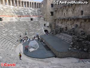 [P16] Amfiteatrul din Aspendos. Un preț prea mare, pentru ce ne oferă: jumătate este nevizitabil, din cauză de lucrări; în plus, materiale pentru un viitor spectacol, de care te împiedici peste tot.  » foto by Costi
 - 
<span class="allrVoted glyphicon glyphicon-heart hidden" id="av561079"></span>
<a class="m-l-10 hidden" id="sv561079" onclick="voting_Foto_DelVot(,561079,10840)" role="button">șterge vot <span class="glyphicon glyphicon-remove"></span></a>
<a id="v9561079" class=" c-red"  onclick="voting_Foto_SetVot(561079)" role="button"><span class="glyphicon glyphicon-heart-empty"></span> <b>LIKE</b> = Votează poza</a> <img class="hidden"  id="f561079W9" src="/imagini/loader.gif" border="0" /><span class="AjErrMes hidden" id="e561079ErM"></span>