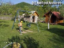 [P08] Am uitat pesiunea dispune si de căsuţe pentru cazare care sunt super, sunt 3 căsuţe » foto by sorindezmi
 - 
<span class="allrVoted glyphicon glyphicon-heart hidden" id="av290243"></span>
<a class="m-l-10 hidden" id="sv290243" onclick="voting_Foto_DelVot(,290243,10918)" role="button">șterge vot <span class="glyphicon glyphicon-remove"></span></a>
<a id="v9290243" class=" c-red"  onclick="voting_Foto_SetVot(290243)" role="button"><span class="glyphicon glyphicon-heart-empty"></span> <b>LIKE</b> = Votează poza</a> <img class="hidden"  id="f290243W9" src="/imagini/loader.gif" border="0" /><span class="AjErrMes hidden" id="e290243ErM"></span>