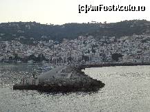 [P06] Skopelos town -intrarea in port » foto by Silvana5
 - 
<span class="allrVoted glyphicon glyphicon-heart hidden" id="av364167"></span>
<a class="m-l-10 hidden" id="sv364167" onclick="voting_Foto_DelVot(,364167,10932)" role="button">șterge vot <span class="glyphicon glyphicon-remove"></span></a>
<a id="v9364167" class=" c-red"  onclick="voting_Foto_SetVot(364167)" role="button"><span class="glyphicon glyphicon-heart-empty"></span> <b>LIKE</b> = Votează poza</a> <img class="hidden"  id="f364167W9" src="/imagini/loader.gif" border="0" /><span class="AjErrMes hidden" id="e364167ErM"></span>