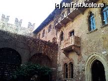 [P02] Celebrul balcon al Julietei » foto by popescuionut
 - 
<span class="allrVoted glyphicon glyphicon-heart hidden" id="av292356"></span>
<a class="m-l-10 hidden" id="sv292356" onclick="voting_Foto_DelVot(,292356,10972)" role="button">șterge vot <span class="glyphicon glyphicon-remove"></span></a>
<a id="v9292356" class=" c-red"  onclick="voting_Foto_SetVot(292356)" role="button"><span class="glyphicon glyphicon-heart-empty"></span> <b>LIKE</b> = Votează poza</a> <img class="hidden"  id="f292356W9" src="/imagini/loader.gif" border="0" /><span class="AjErrMes hidden" id="e292356ErM"></span>
