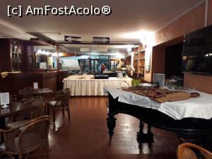 [P18] La Pace - Unul din spațiile unde se lua micul dejun.  » foto by Aurici
 - 
<span class="allrVoted glyphicon glyphicon-heart hidden" id="av978350"></span>
<a class="m-l-10 hidden" id="sv978350" onclick="voting_Foto_DelVot(,978350,10994)" role="button">șterge vot <span class="glyphicon glyphicon-remove"></span></a>
<a id="v9978350" class=" c-red"  onclick="voting_Foto_SetVot(978350)" role="button"><span class="glyphicon glyphicon-heart-empty"></span> <b>LIKE</b> = Votează poza</a> <img class="hidden"  id="f978350W9" src="/imagini/loader.gif" border="0" /><span class="AjErrMes hidden" id="e978350ErM"></span>