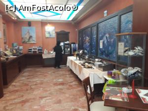 [P31] La Pace - Micul dejun, zona de bufet suedez.  » foto by Aurici
 - 
<span class="allrVoted glyphicon glyphicon-heart hidden" id="av978363"></span>
<a class="m-l-10 hidden" id="sv978363" onclick="voting_Foto_DelVot(,978363,10994)" role="button">șterge vot <span class="glyphicon glyphicon-remove"></span></a>
<a id="v9978363" class=" c-red"  onclick="voting_Foto_SetVot(978363)" role="button"><span class="glyphicon glyphicon-heart-empty"></span> <b>LIKE</b> = Votează poza</a> <img class="hidden"  id="f978363W9" src="/imagini/loader.gif" border="0" /><span class="AjErrMes hidden" id="e978363ErM"></span>