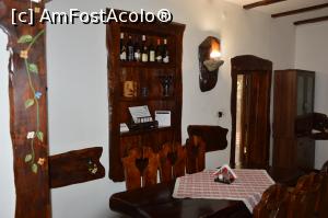 [P08] Décor la restaurantul Casa Rustică din Zărneşti, jud. Braşov » foto by traian.leuca †
 - 
<span class="allrVoted glyphicon glyphicon-heart hidden" id="av897124"></span>
<a class="m-l-10 hidden" id="sv897124" onclick="voting_Foto_DelVot(,897124,11015)" role="button">șterge vot <span class="glyphicon glyphicon-remove"></span></a>
<a id="v9897124" class=" c-red"  onclick="voting_Foto_SetVot(897124)" role="button"><span class="glyphicon glyphicon-heart-empty"></span> <b>LIKE</b> = Votează poza</a> <img class="hidden"  id="f897124W9" src="/imagini/loader.gif" border="0" /><span class="AjErrMes hidden" id="e897124ErM"></span>