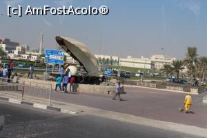 [P13] Doha, Monumentul Perla, în plan secund Palatul Emirului, clădirea albă » foto by mprofeanu
 - 
<span class="allrVoted glyphicon glyphicon-heart hidden" id="av800122"></span>
<a class="m-l-10 hidden" id="sv800122" onclick="voting_Foto_DelVot(,800122,11020)" role="button">șterge vot <span class="glyphicon glyphicon-remove"></span></a>
<a id="v9800122" class=" c-red"  onclick="voting_Foto_SetVot(800122)" role="button"><span class="glyphicon glyphicon-heart-empty"></span> <b>LIKE</b> = Votează poza</a> <img class="hidden"  id="f800122W9" src="/imagini/loader.gif" border="0" /><span class="AjErrMes hidden" id="e800122ErM"></span>