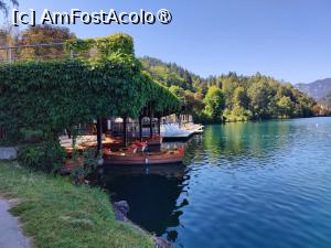 [P18] La plimbare în jurul lacului Bled; plaja privată a hotelului Julijana » foto by crismis
 - 
<span class="allrVoted glyphicon glyphicon-heart hidden" id="av1513813"></span>
<a class="m-l-10 hidden" id="sv1513813" onclick="voting_Foto_DelVot(,1513813,11040)" role="button">șterge vot <span class="glyphicon glyphicon-remove"></span></a>
<a id="v91513813" class=" c-red"  onclick="voting_Foto_SetVot(1513813)" role="button"><span class="glyphicon glyphicon-heart-empty"></span> <b>LIKE</b> = Votează poza</a> <img class="hidden"  id="f1513813W9" src="/imagini/loader.gif" border="0" /><span class="AjErrMes hidden" id="e1513813ErM"></span>