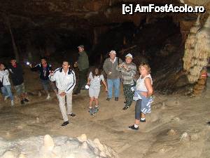 [P46] Suntem în ultima sală deschisă pentru vizitare. De aici ne întoarcem înapoi.  » foto by Utube
 - 
<span class="allrVoted glyphicon glyphicon-heart hidden" id="av408335"></span>
<a class="m-l-10 hidden" id="sv408335" onclick="voting_Foto_DelVot(,408335,11045)" role="button">șterge vot <span class="glyphicon glyphicon-remove"></span></a>
<a id="v9408335" class=" c-red"  onclick="voting_Foto_SetVot(408335)" role="button"><span class="glyphicon glyphicon-heart-empty"></span> <b>LIKE</b> = Votează poza</a> <img class="hidden"  id="f408335W9" src="/imagini/loader.gif" border="0" /><span class="AjErrMes hidden" id="e408335ErM"></span>