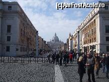 [P23] Strada pietonala spre Bazilica dinspre Castelul San Angelo » foto by VALIADA
 - 
<span class="allrVoted glyphicon glyphicon-heart hidden" id="av296624"></span>
<a class="m-l-10 hidden" id="sv296624" onclick="voting_Foto_DelVot(,296624,11075)" role="button">șterge vot <span class="glyphicon glyphicon-remove"></span></a>
<a id="v9296624" class=" c-red"  onclick="voting_Foto_SetVot(296624)" role="button"><span class="glyphicon glyphicon-heart-empty"></span> <b>LIKE</b> = Votează poza</a> <img class="hidden"  id="f296624W9" src="/imagini/loader.gif" border="0" /><span class="AjErrMes hidden" id="e296624ErM"></span>