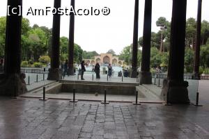 [P07] Isfahan, Palatul Chehelsotoon, Piscina Principală văzută de pe Verandă » foto by mprofeanu
 - 
<span class="allrVoted glyphicon glyphicon-heart hidden" id="av965579"></span>
<a class="m-l-10 hidden" id="sv965579" onclick="voting_Foto_DelVot(,965579,11142)" role="button">șterge vot <span class="glyphicon glyphicon-remove"></span></a>
<a id="v9965579" class=" c-red"  onclick="voting_Foto_SetVot(965579)" role="button"><span class="glyphicon glyphicon-heart-empty"></span> <b>LIKE</b> = Votează poza</a> <img class="hidden"  id="f965579W9" src="/imagini/loader.gif" border="0" /><span class="AjErrMes hidden" id="e965579ErM"></span>