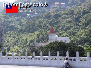 [P01] Un templu cu o școală de călugări budiști din pustietatea muntelui.  » foto by glcitizen
 - 
<span class="allrVoted glyphicon glyphicon-heart hidden" id="av818117"></span>
<a class="m-l-10 hidden" id="sv818117" onclick="voting_Foto_DelVot(,818117,11172)" role="button">șterge vot <span class="glyphicon glyphicon-remove"></span></a>
<a id="v9818117" class=" c-red"  onclick="voting_Foto_SetVot(818117)" role="button"><span class="glyphicon glyphicon-heart-empty"></span> <b>LIKE</b> = Votează poza</a> <img class="hidden"  id="f818117W9" src="/imagini/loader.gif" border="0" /><span class="AjErrMes hidden" id="e818117ErM"></span>