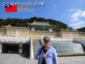[P03] Soarele torid și emoția de dinainte de intrarea în istoria dinastiilor chineze.  » foto by glcitizen
 - 
<span class="allrVoted glyphicon glyphicon-heart hidden" id="av818119"></span>
<a class="m-l-10 hidden" id="sv818119" onclick="voting_Foto_DelVot(,818119,11172)" role="button">șterge vot <span class="glyphicon glyphicon-remove"></span></a>
<a id="v9818119" class=" c-red"  onclick="voting_Foto_SetVot(818119)" role="button"><span class="glyphicon glyphicon-heart-empty"></span> <b>LIKE</b> = Votează poza</a> <img class="hidden"  id="f818119W9" src="/imagini/loader.gif" border="0" /><span class="AjErrMes hidden" id="e818119ErM"></span>