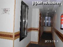 [P02] in drum spre camera, e destul de amplu planul hotelului » foto by roth
 - 
<span class="allrVoted glyphicon glyphicon-heart hidden" id="av302300"></span>
<a class="m-l-10 hidden" id="sv302300" onclick="voting_Foto_DelVot(,302300,11180)" role="button">șterge vot <span class="glyphicon glyphicon-remove"></span></a>
<a id="v9302300" class=" c-red"  onclick="voting_Foto_SetVot(302300)" role="button"><span class="glyphicon glyphicon-heart-empty"></span> <b>LIKE</b> = Votează poza</a> <img class="hidden"  id="f302300W9" src="/imagini/loader.gif" border="0" /><span class="AjErrMes hidden" id="e302300ErM"></span>