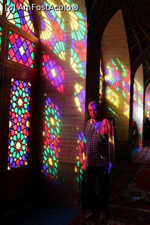 [P16] Shiraz, Moscheea Nasir al-Molk, Culori și modele...  » foto by mprofeanu
 - 
<span class="allrVoted glyphicon glyphicon-heart hidden" id="av908799"></span>
<a class="m-l-10 hidden" id="sv908799" onclick="voting_Foto_DelVot(,908799,11195)" role="button">șterge vot <span class="glyphicon glyphicon-remove"></span></a>
<a id="v9908799" class=" c-red"  onclick="voting_Foto_SetVot(908799)" role="button"><span class="glyphicon glyphicon-heart-empty"></span> <b>LIKE</b> = Votează poza</a> <img class="hidden"  id="f908799W9" src="/imagini/loader.gif" border="0" /><span class="AjErrMes hidden" id="e908799ErM"></span>