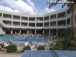 [P02]  -- <small>// FĂRĂ DESCRIERE</small> » foto by Andox
 - 
<span class="allrVoted glyphicon glyphicon-heart hidden" id="av603399"></span>
<a class="m-l-10 hidden" id="sv603399" onclick="voting_Foto_DelVot(,603399,11272)" role="button">șterge vot <span class="glyphicon glyphicon-remove"></span></a>
<a id="v9603399" class=" c-red"  onclick="voting_Foto_SetVot(603399)" role="button"><span class="glyphicon glyphicon-heart-empty"></span> <b>LIKE</b> = Votează poza</a> <img class="hidden"  id="f603399W9" src="/imagini/loader.gif" border="0" /><span class="AjErrMes hidden" id="e603399ErM"></span>