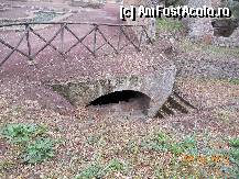 [P19] Italia - Tivoli, Vila lui Adrian - culoar subteran pe sub o alee » foto by Diaura*
 - 
<span class="allrVoted glyphicon glyphicon-heart hidden" id="av308315"></span>
<a class="m-l-10 hidden" id="sv308315" onclick="voting_Foto_DelVot(,308315,11366)" role="button">șterge vot <span class="glyphicon glyphicon-remove"></span></a>
<a id="v9308315" class=" c-red"  onclick="voting_Foto_SetVot(308315)" role="button"><span class="glyphicon glyphicon-heart-empty"></span> <b>LIKE</b> = Votează poza</a> <img class="hidden"  id="f308315W9" src="/imagini/loader.gif" border="0" /><span class="AjErrMes hidden" id="e308315ErM"></span>