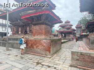 [P10] Kathmandu » foto by Mika
 - 
<span class="allrVoted glyphicon glyphicon-heart hidden" id="av1504122"></span>
<a class="m-l-10 hidden" id="sv1504122" onclick="voting_Foto_DelVot(,1504122,11367)" role="button">șterge vot <span class="glyphicon glyphicon-remove"></span></a>
<a id="v91504122" class=" c-red"  onclick="voting_Foto_SetVot(1504122)" role="button"><span class="glyphicon glyphicon-heart-empty"></span> <b>LIKE</b> = Votează poza</a> <img class="hidden"  id="f1504122W9" src="/imagini/loader.gif" border="0" /><span class="AjErrMes hidden" id="e1504122ErM"></span>