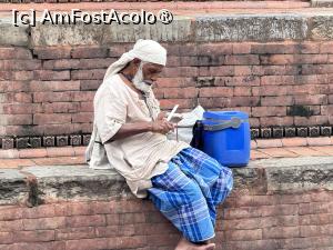 [P09] Kathmandu » foto by Mika
 - 
<span class="allrVoted glyphicon glyphicon-heart hidden" id="av1504121"></span>
<a class="m-l-10 hidden" id="sv1504121" onclick="voting_Foto_DelVot(,1504121,11367)" role="button">șterge vot <span class="glyphicon glyphicon-remove"></span></a>
<a id="v91504121" class=" c-red"  onclick="voting_Foto_SetVot(1504121)" role="button"><span class="glyphicon glyphicon-heart-empty"></span> <b>LIKE</b> = Votează poza</a> <img class="hidden"  id="f1504121W9" src="/imagini/loader.gif" border="0" /><span class="AjErrMes hidden" id="e1504121ErM"></span>