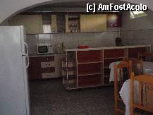 [P08] bucataria si sala de mese, suficient de mare » foto by A.E.N
 - 
<span class="allrVoted glyphicon glyphicon-heart hidden" id="av308436"></span>
<a class="m-l-10 hidden" id="sv308436" onclick="voting_Foto_DelVot(,308436,11368)" role="button">șterge vot <span class="glyphicon glyphicon-remove"></span></a>
<a id="v9308436" class=" c-red"  onclick="voting_Foto_SetVot(308436)" role="button"><span class="glyphicon glyphicon-heart-empty"></span> <b>LIKE</b> = Votează poza</a> <img class="hidden"  id="f308436W9" src="/imagini/loader.gif" border="0" /><span class="AjErrMes hidden" id="e308436ErM"></span>